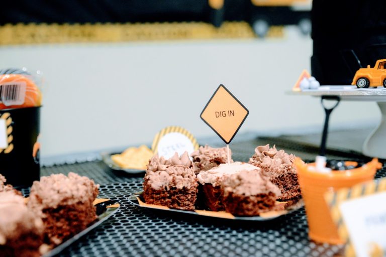 Construction theme party cake table ideas